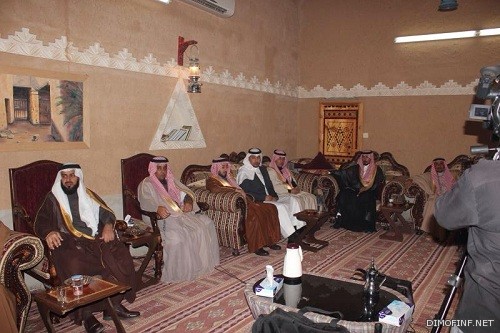 السحامين في ضيافة الشيخ جديع بن عايش العبداني السحامين في ضيافة الشيخ جديع بن عايش العبداني